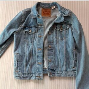 Levi's Classic Blue Denim Jacket